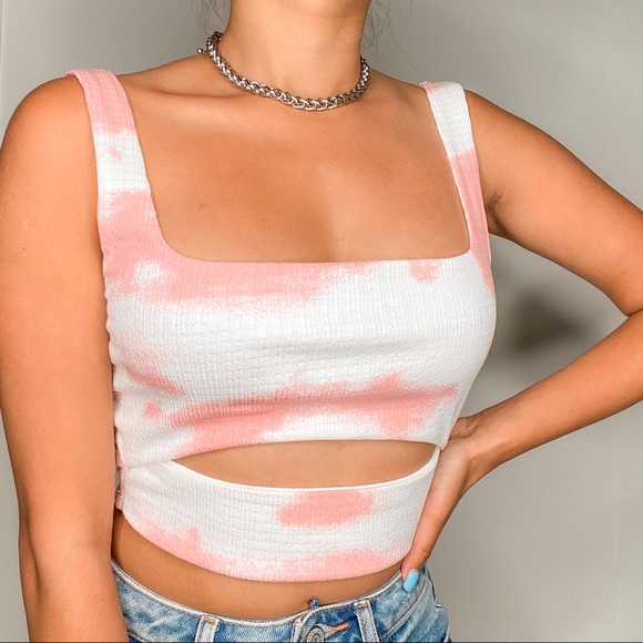 NWT Tie Dye Cut Out Detail Crop Top - Picture 5 of 5